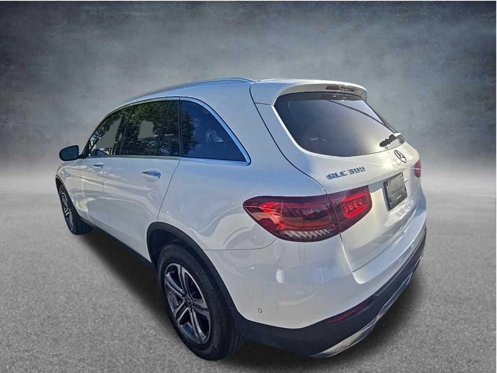 Thumbnail: 2022 Mercedes-Benz GLC - 7