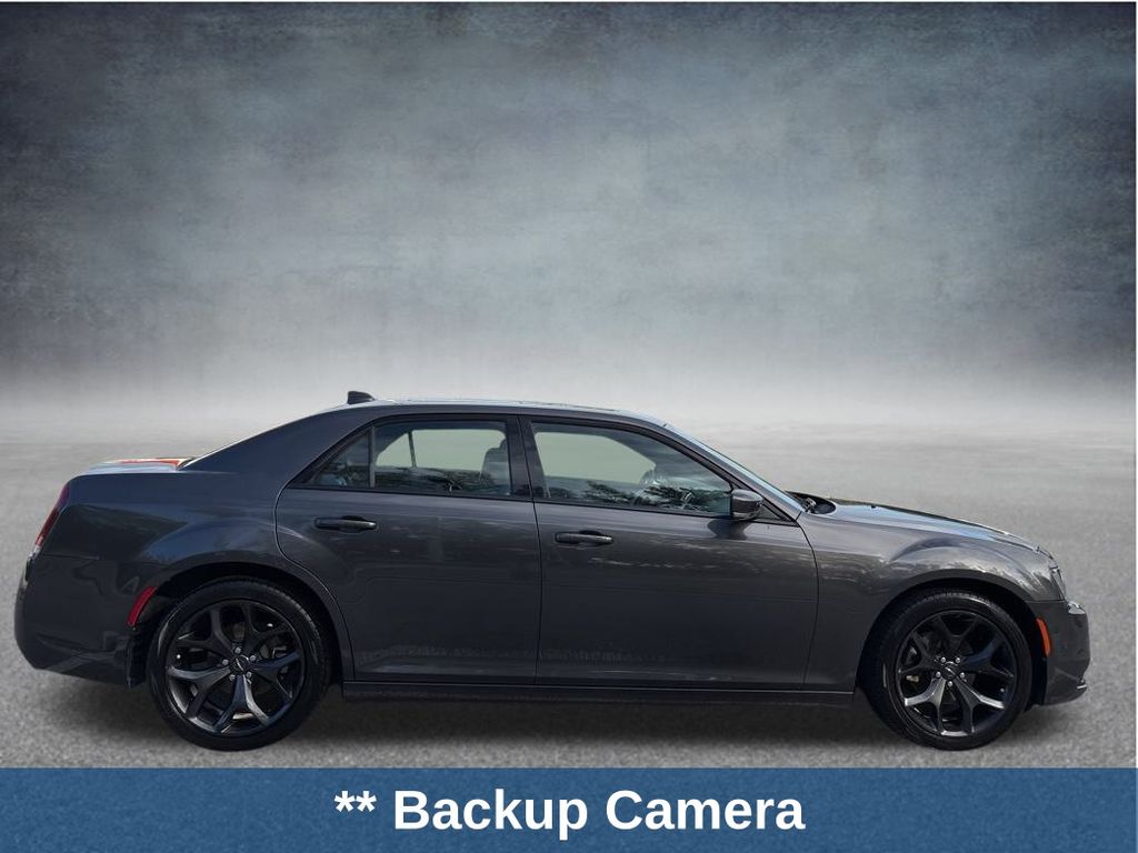 Thumbnail: 2023 Chrysler 300 - 7