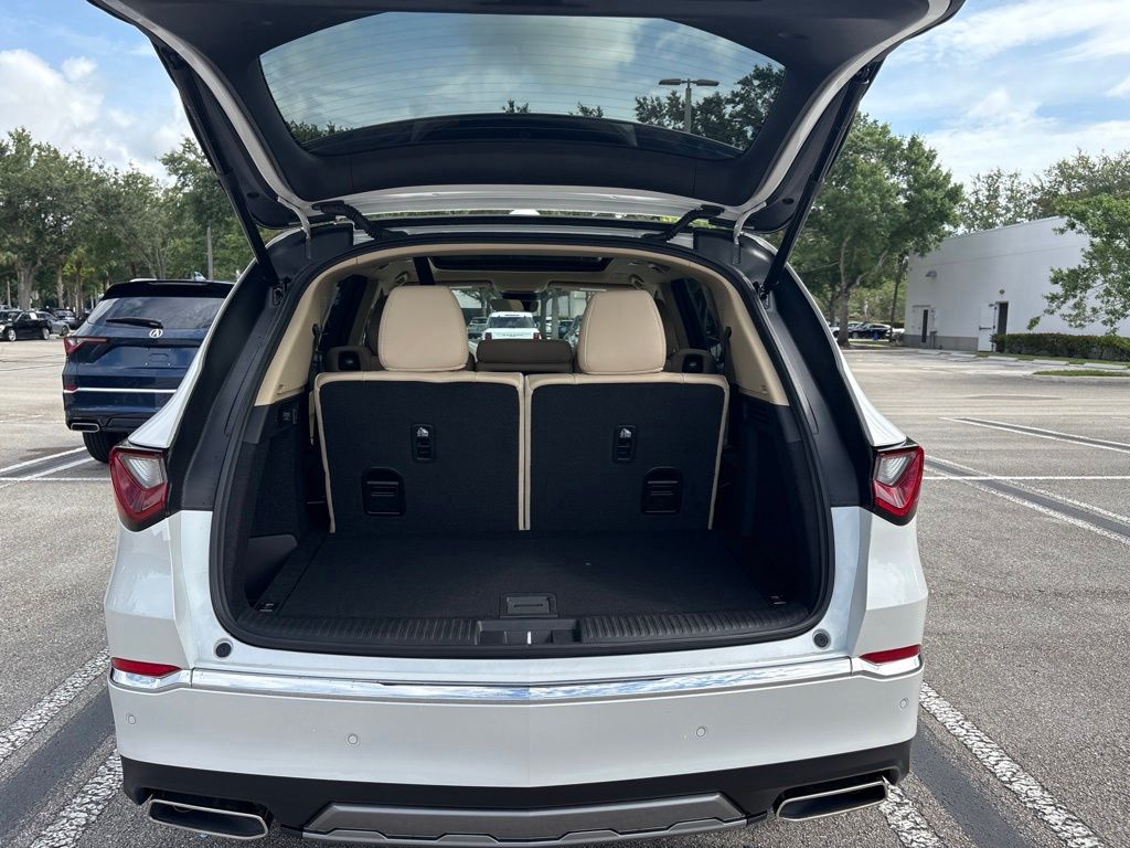 Thumbnail: 2026 Acura MDX - 12