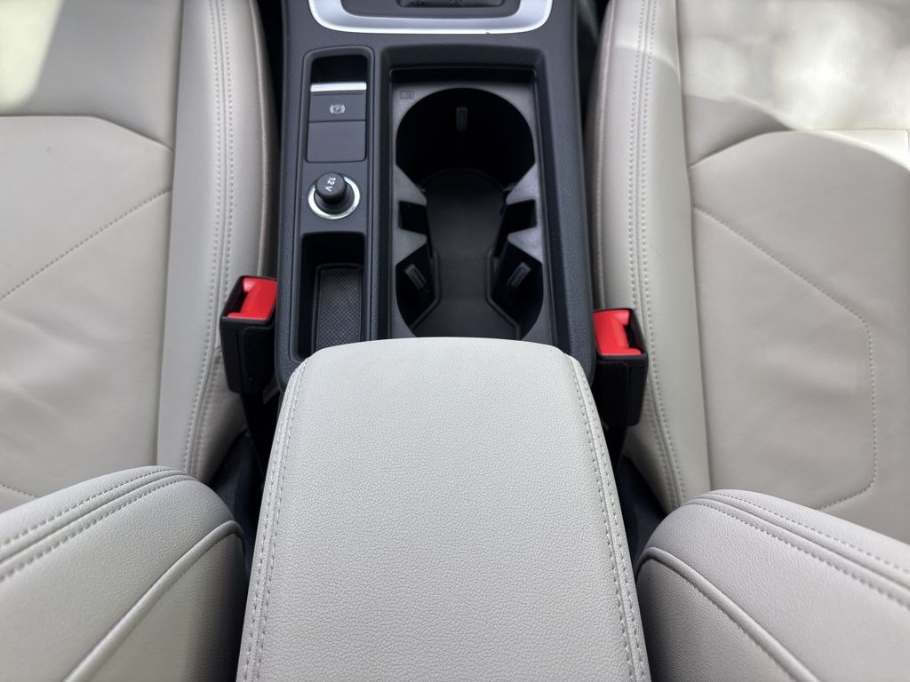 Thumbnail: 2020 Audi Q3 - 23