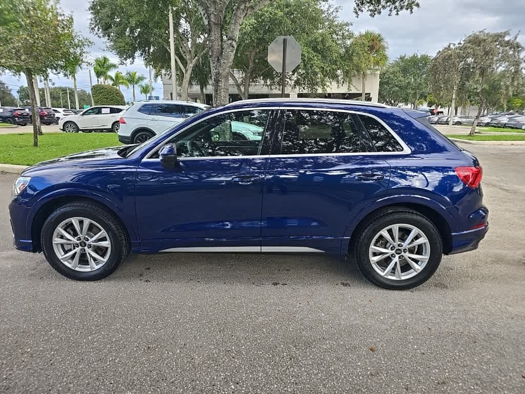 Thumbnail: 2024 Audi Q3 - 8