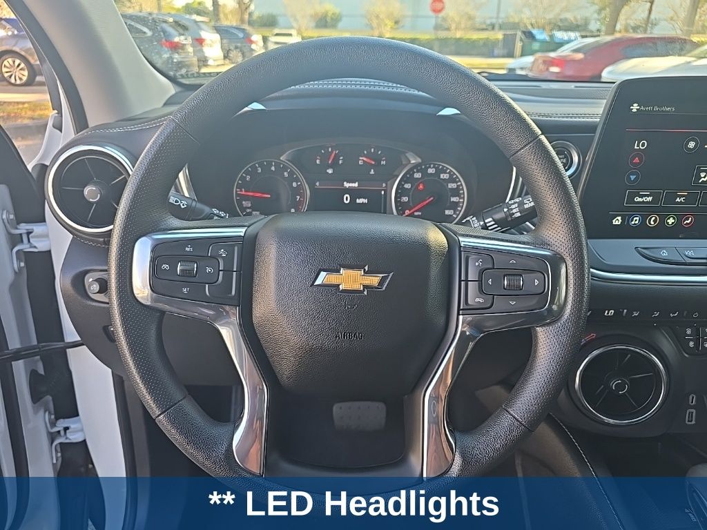 Thumbnail: 2023 Chevrolet Blazer - 16