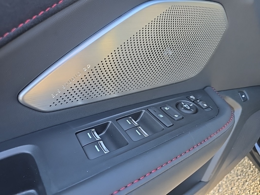 Thumbnail: 2026 Acura RDX - 12