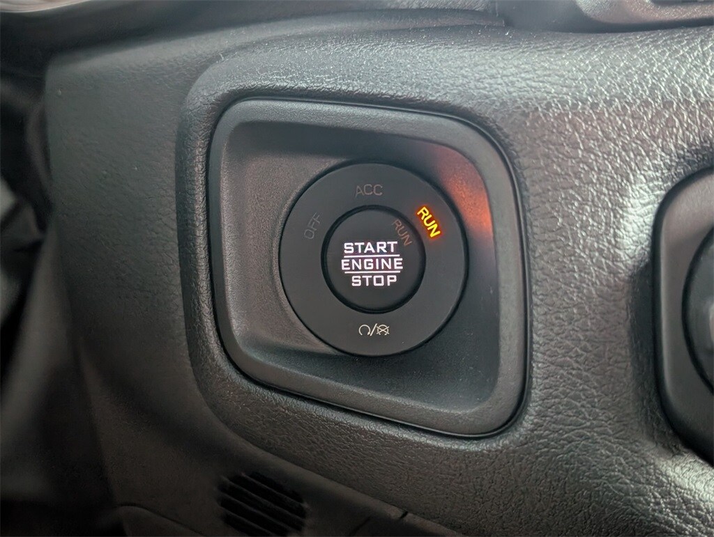 Thumbnail: 2024 Jeep Wrangler - 23