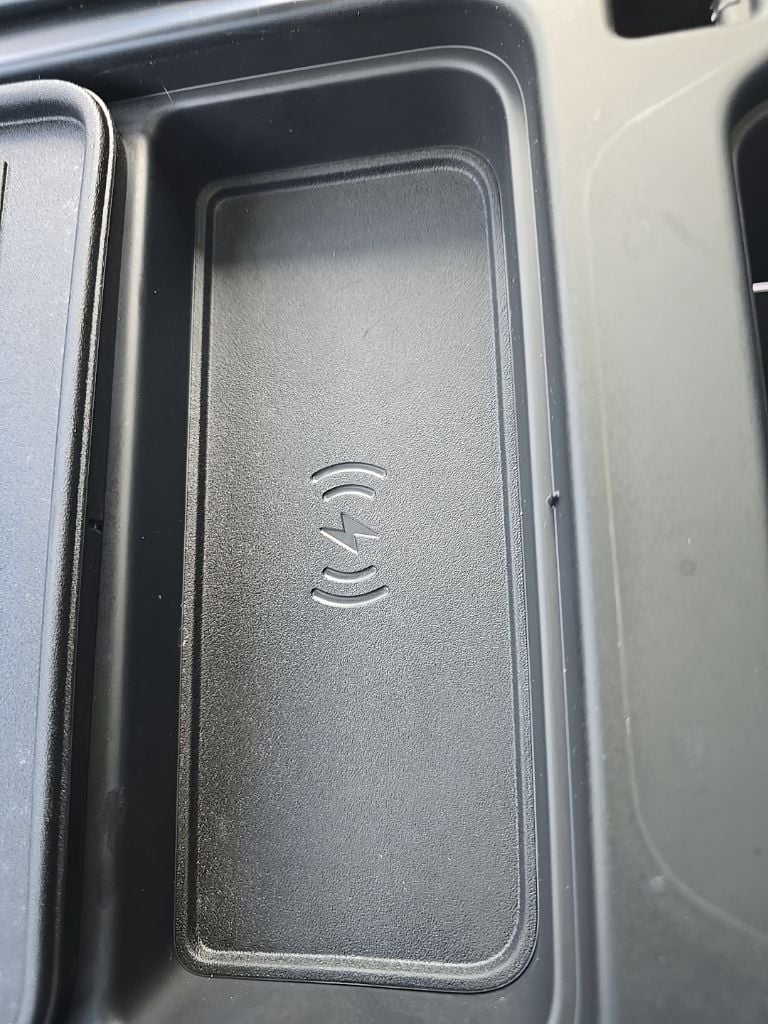 Thumbnail: 2021 Land Rover Defender - 40