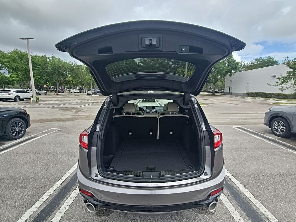 Thumbnail: 2026 Acura RDX - 33