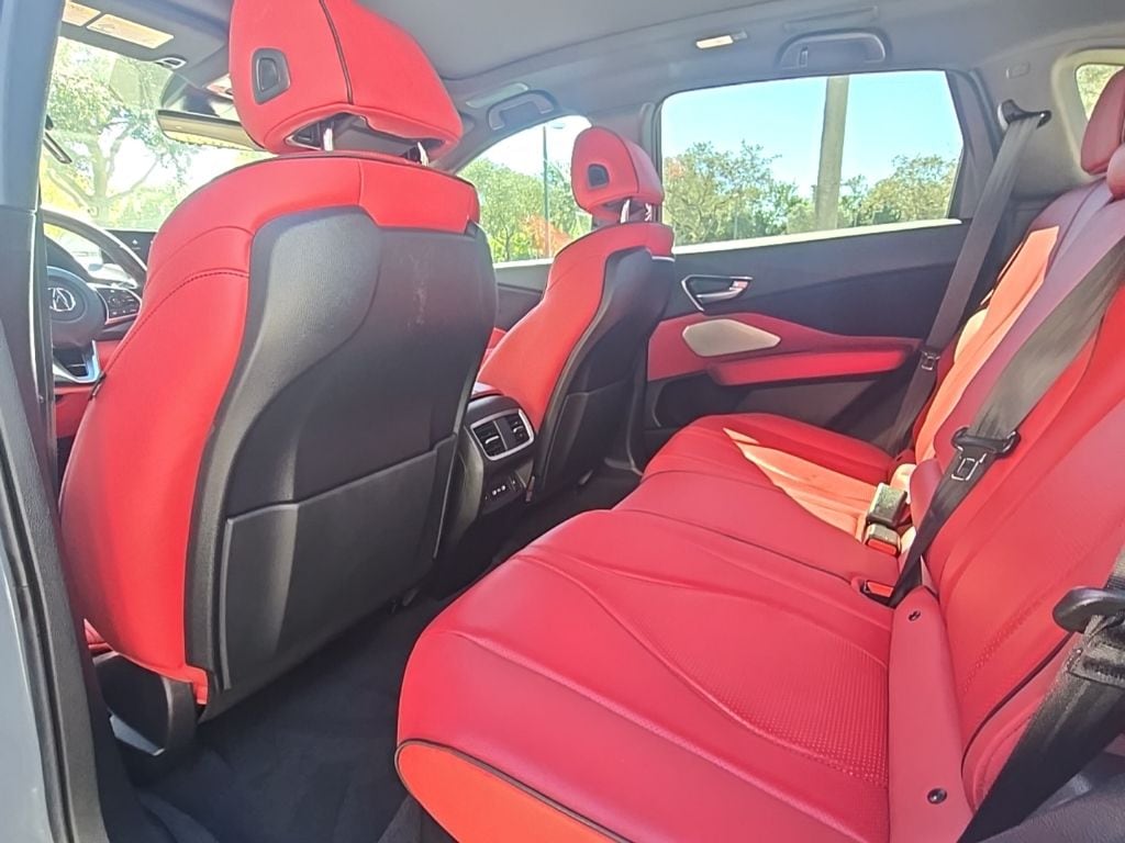 Thumbnail: 2025 Acura RDX - 28