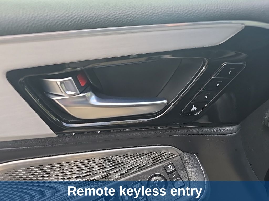 Thumbnail: 2023 Acura MDX - 19