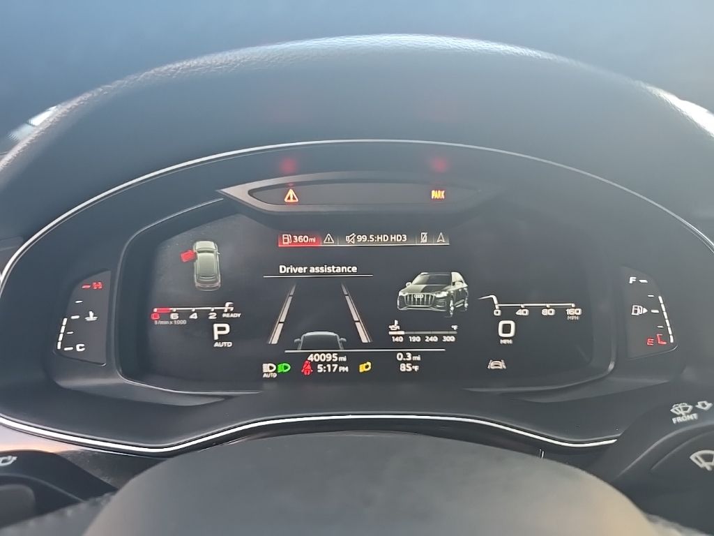 Thumbnail: 2021 Audi Q7 - 31