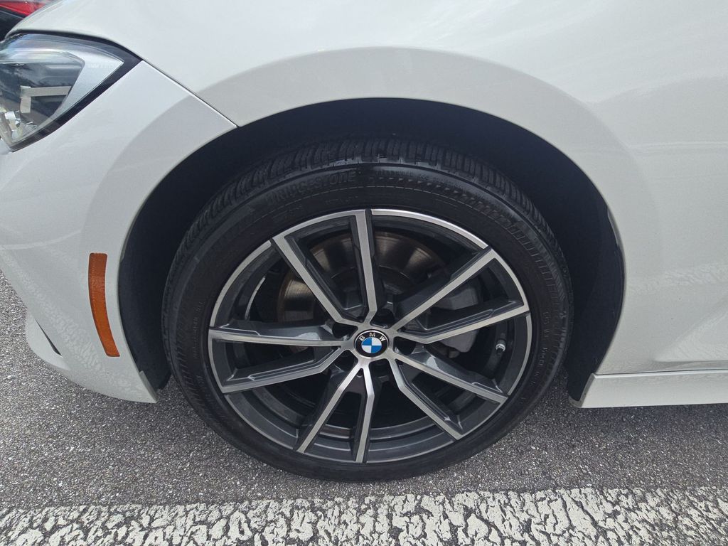 Thumbnail: 2020 BMW 3 Series - 26