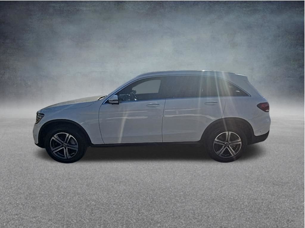 Thumbnail: 2022 Mercedes-Benz GLC - 8