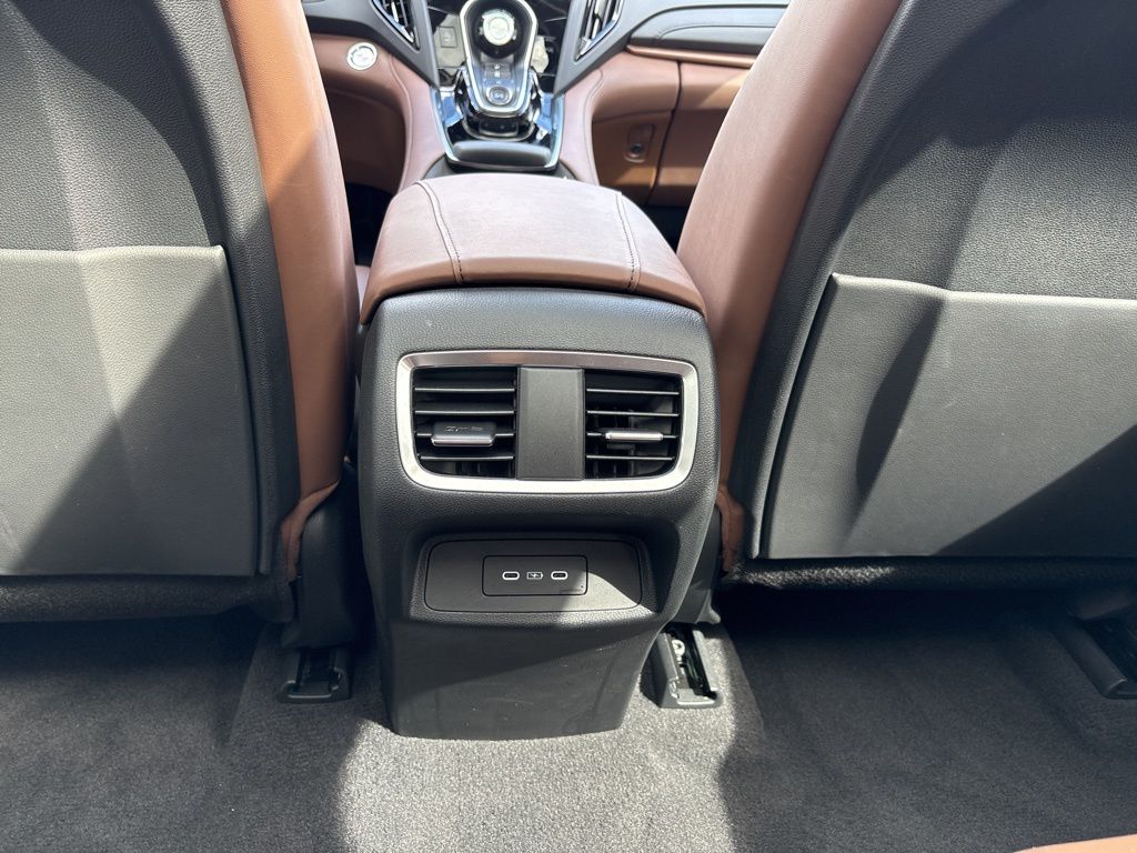 Thumbnail: 2023 Acura RDX - 25