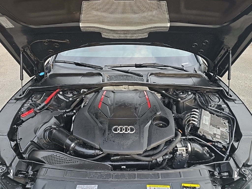 Thumbnail: 2022 Audi S5 - 22