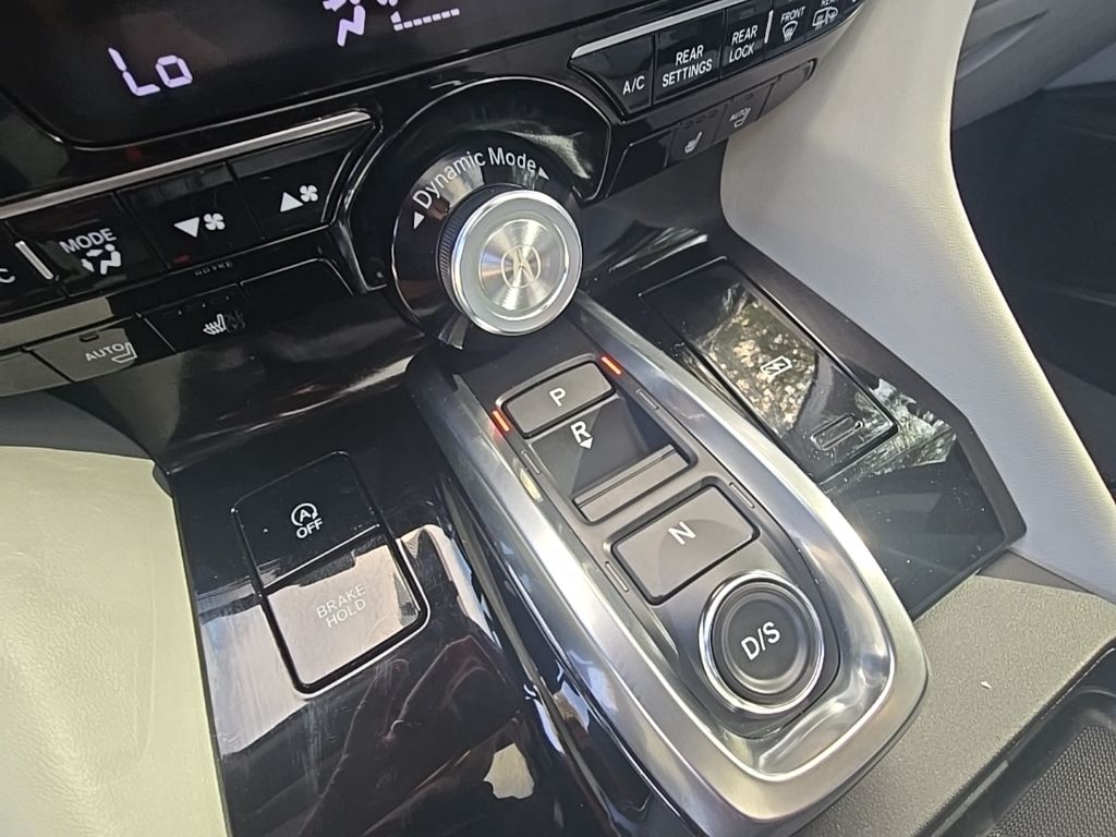 Thumbnail: 2025 Acura MDX - 25