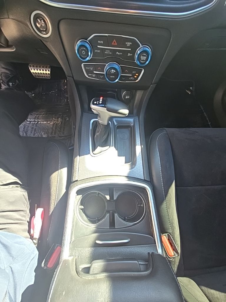 Thumbnail: 2018 Dodge Charger - 34