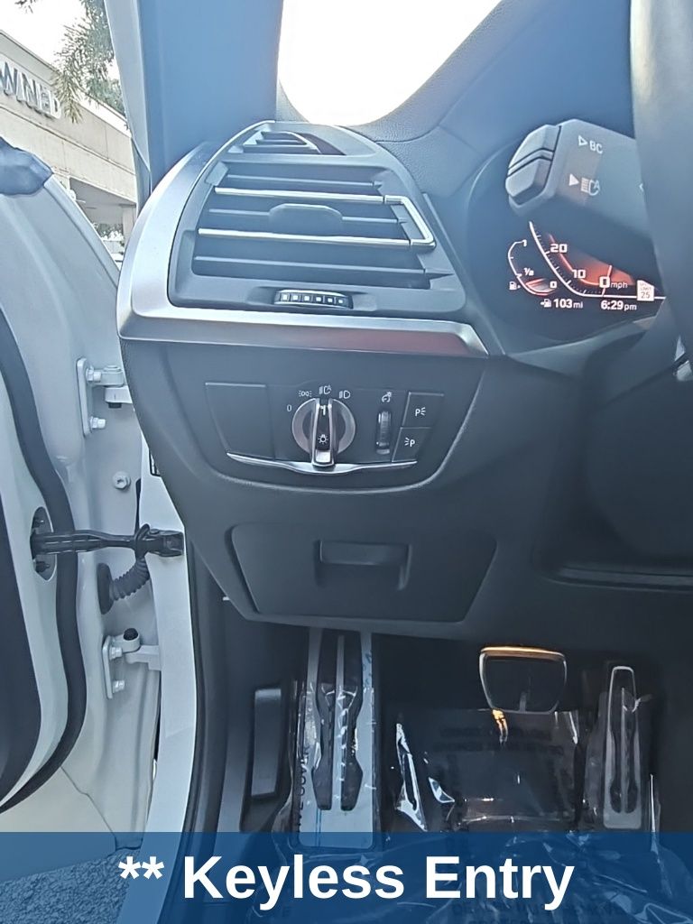 Thumbnail: 2023 BMW X3 - 15