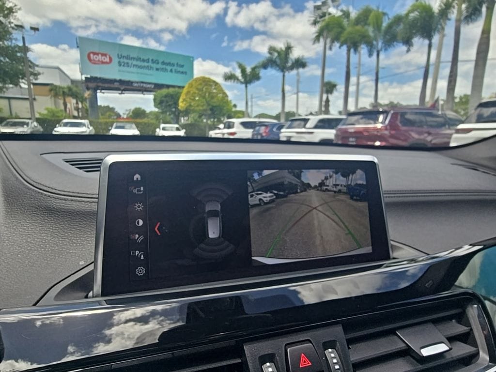 Thumbnail: 2021 BMW X1 - 21