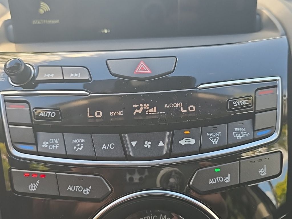 Thumbnail: 2026 Acura RDX - 19