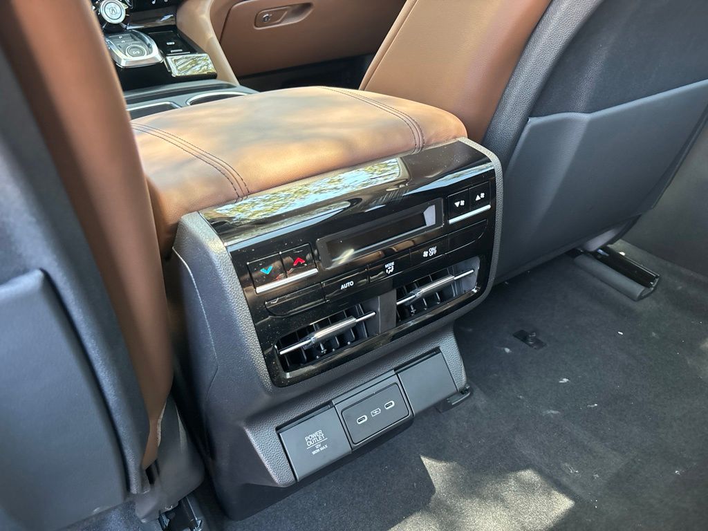 Thumbnail: 2026 Acura MDX - 26