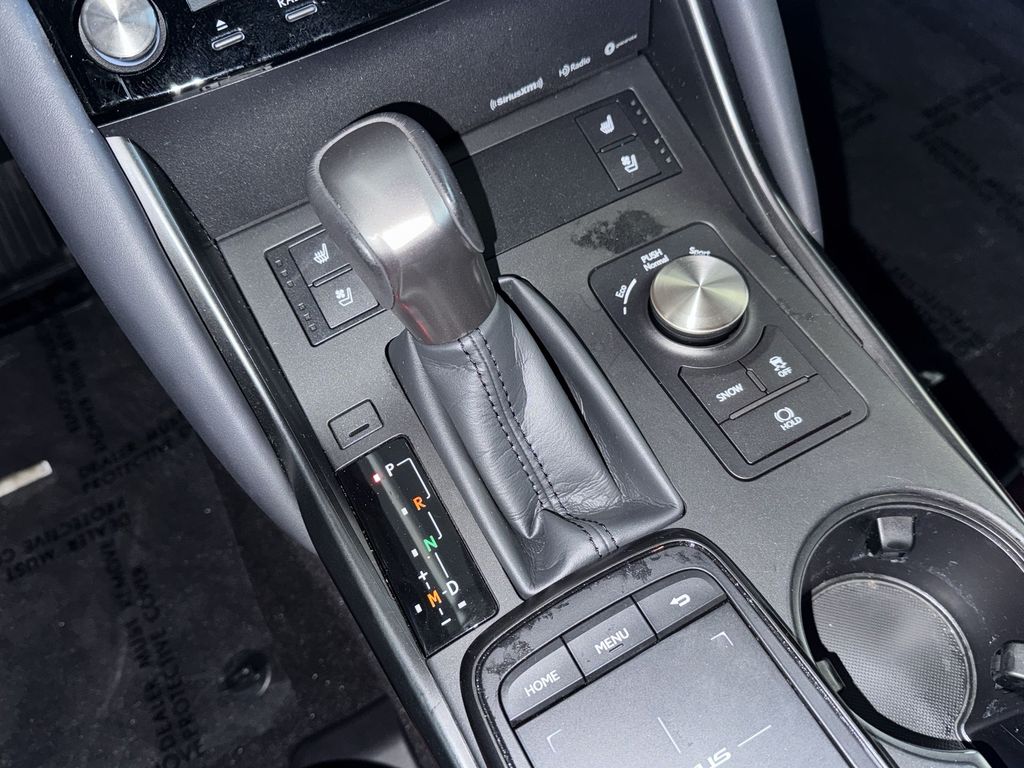 Thumbnail: 2024 Lexus IS - 21