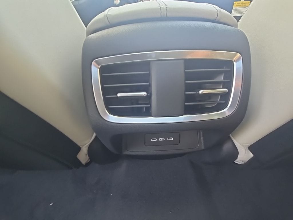 Thumbnail: 2026 Acura RDX - 33