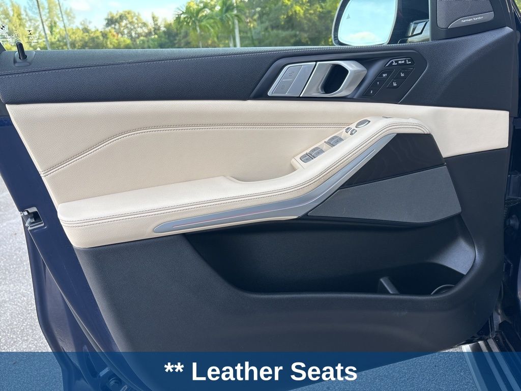 Thumbnail: 2021 BMW X7 - 16