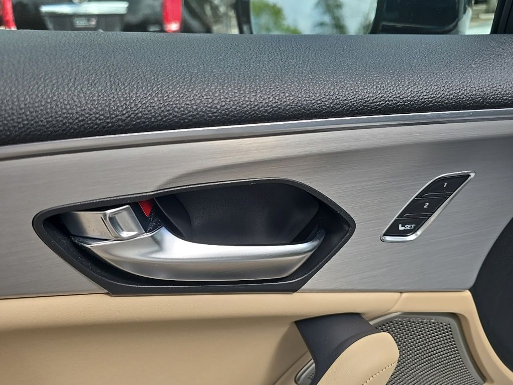 Thumbnail: 2022 Acura TLX - 15