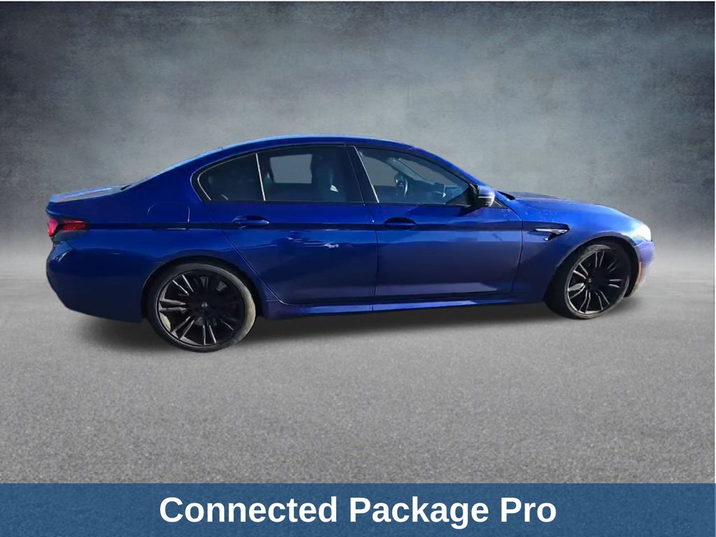 Thumbnail: 2022 BMW M5 - 4