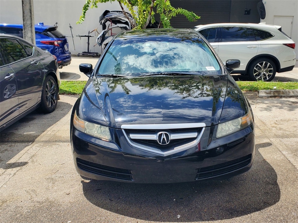 Used 2005 Acura TL Base with VIN 19UUA66295A063630 for sale in Pembroke Pines, FL