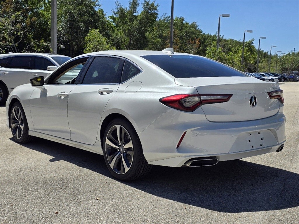 2025 Acura TLX Technology photo 4