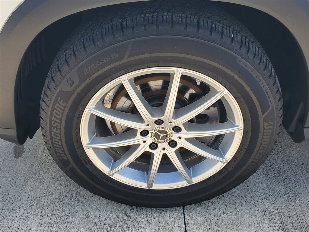 2024 Mercedes Benz GLE 350 photo 2