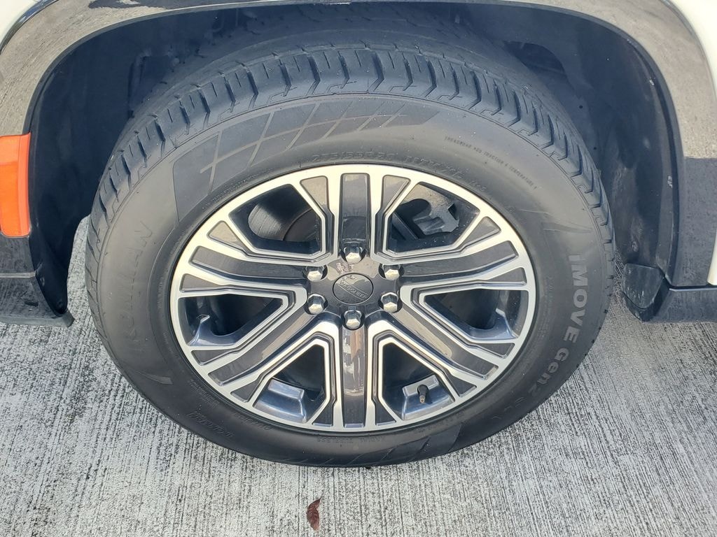 Used 2024 Jeep Wagoneer L Series II SUV