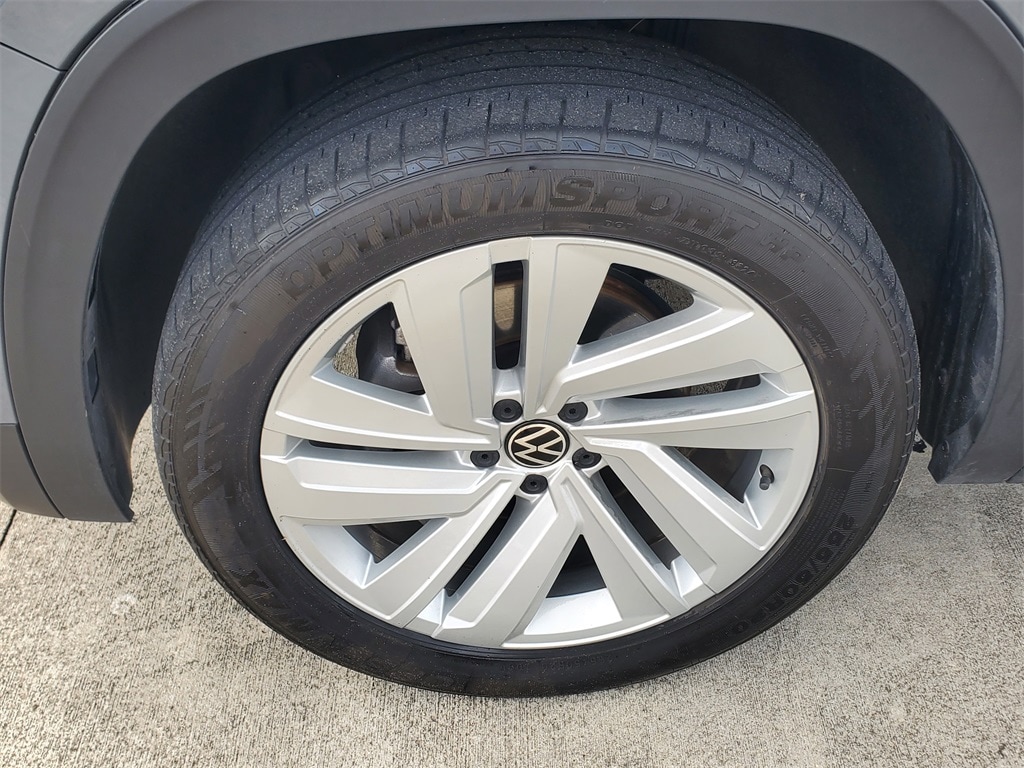 Used 2021 Volkswagen Atlas Cross Sport 2.0T SE w/Technology 2.0T SE w/Technology FWD