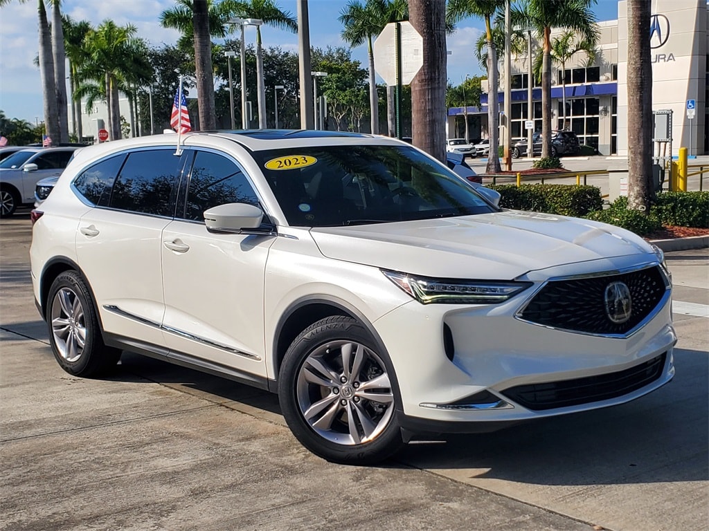 2023 Acura MDX Base's photo
