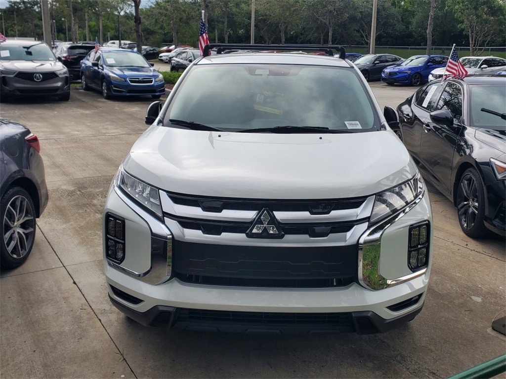 Used 2020 Mitsubishi Outlander Sport SE with VIN JA4AP4AU5LU008692 for sale in Pembroke Pines, FL