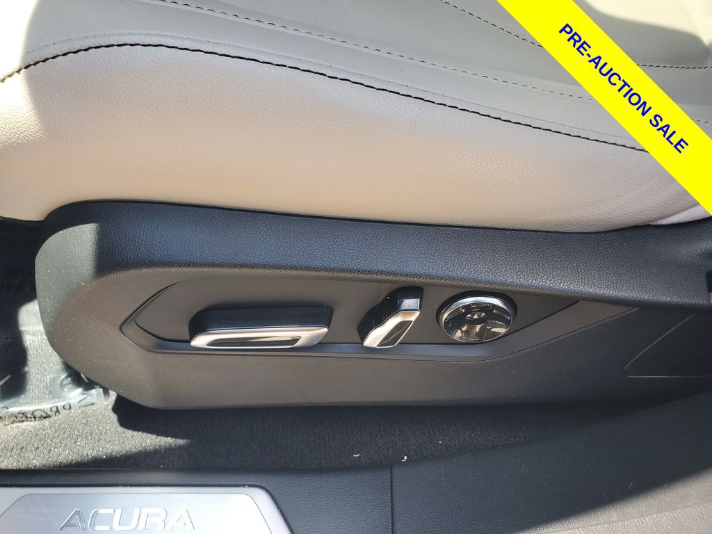 2025 Acura RDX Base - Photo 19