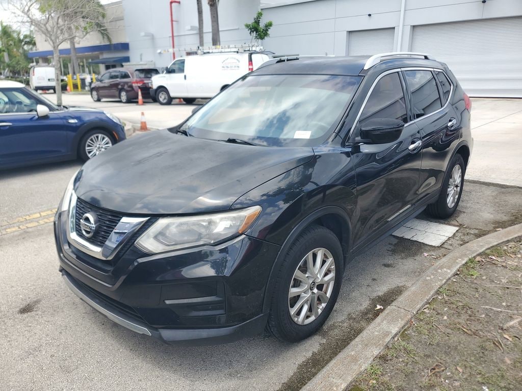 Used 2017 Nissan Rogue SV SUV