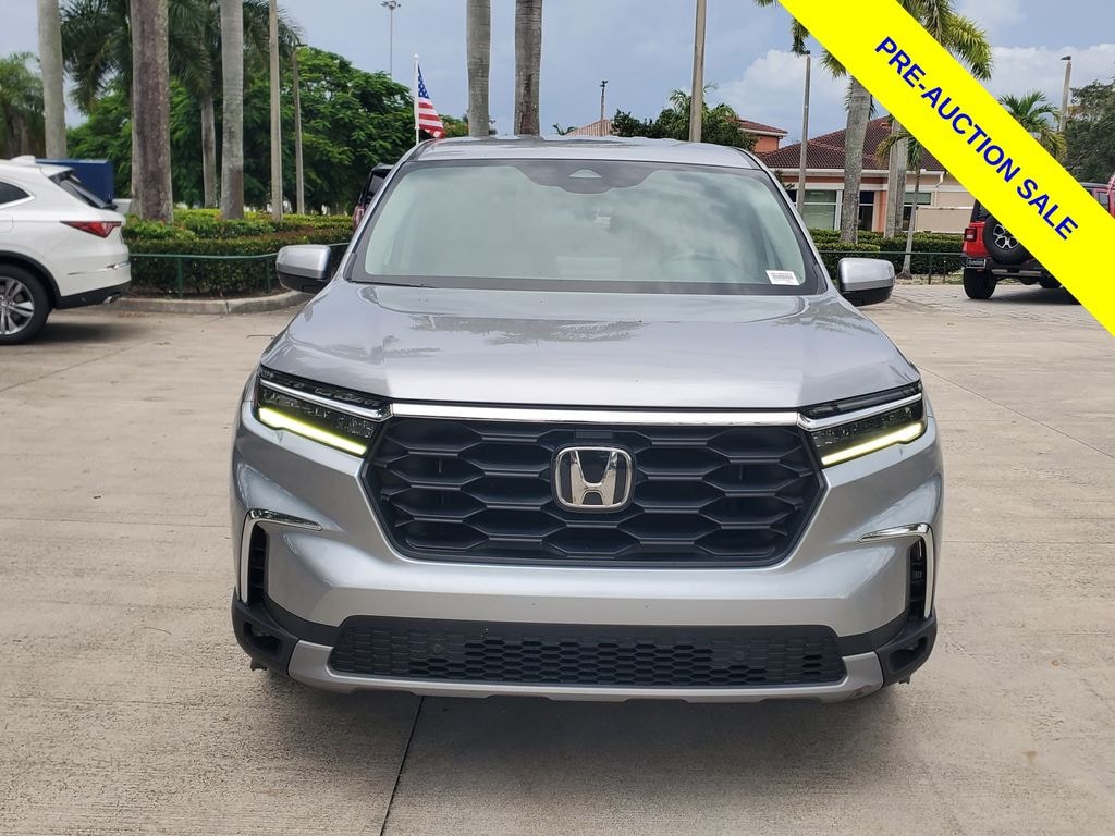 Used 2024 Honda Pilot EX-L 8 Passenger SUV
