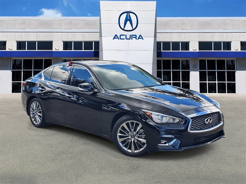 2022 INFINITI Q50