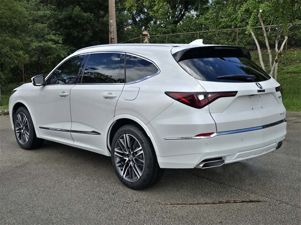 2026 Acura MDX SH-AWD Advance photo 3