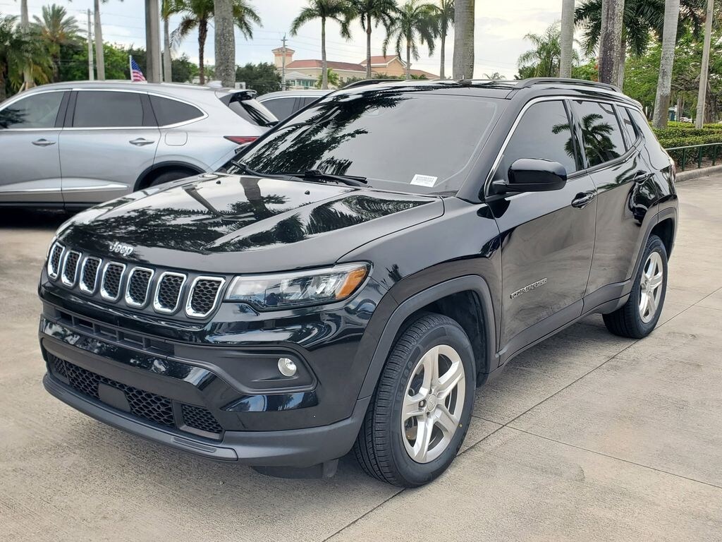 Used 2023 Jeep Compass Latitude SUV