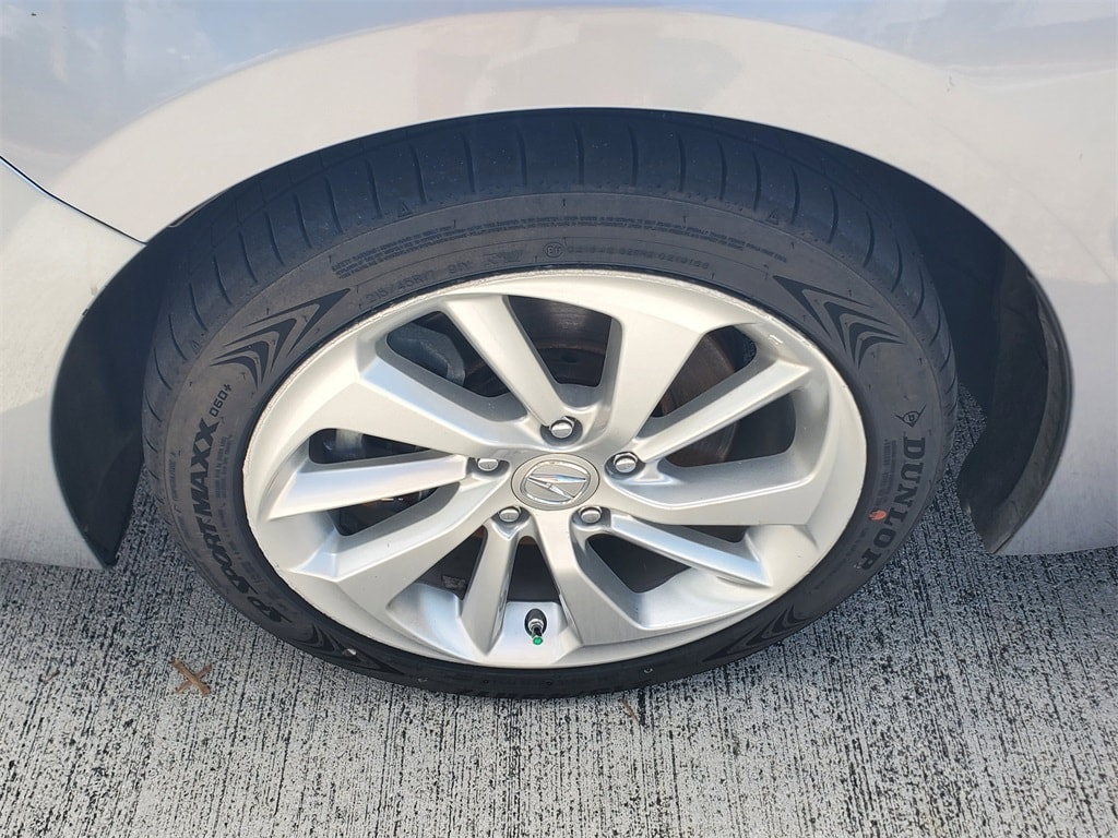 Used 2016 Acura ILX 2.4L Sedan