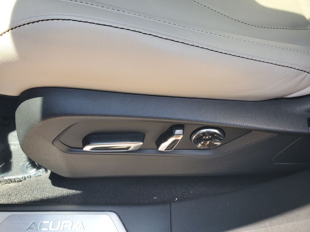 2025 Acura RDX Base - Photo 19