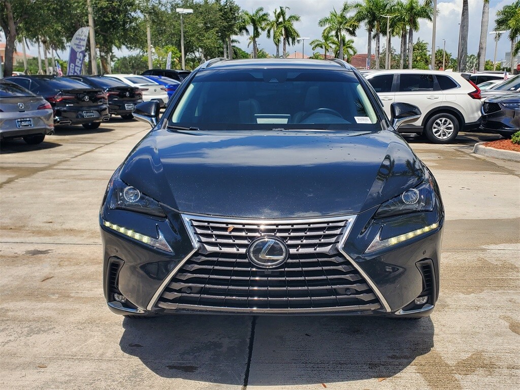 2021 Lexus NX 300 photo 2