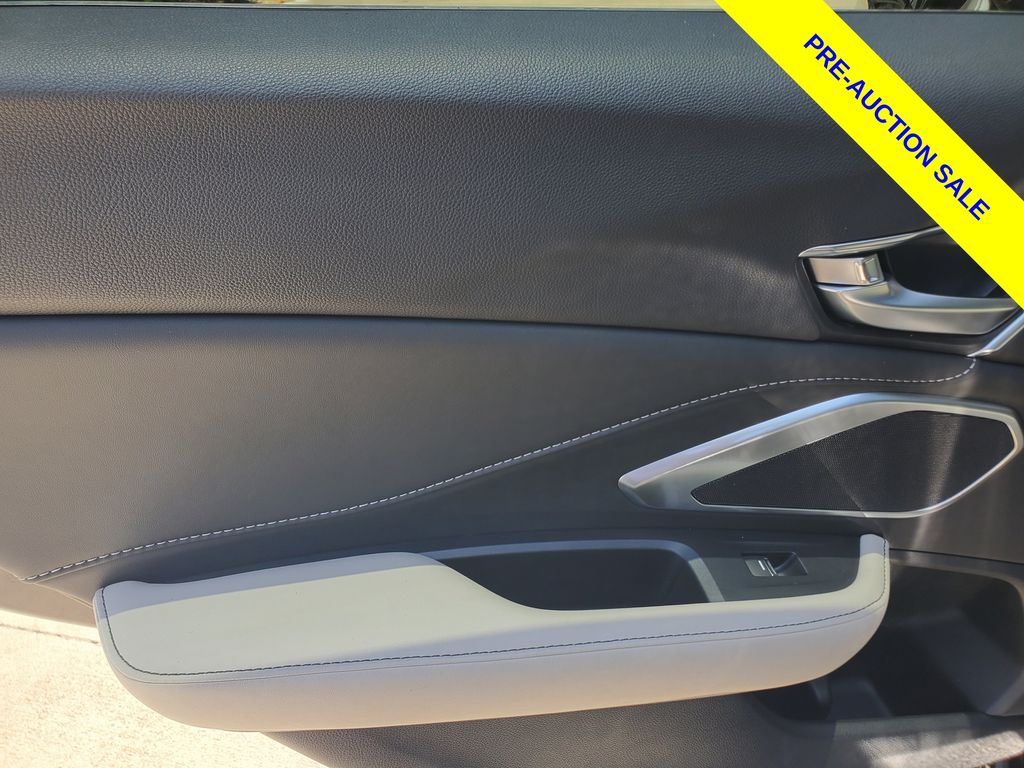 2025 Acura RDX Base - Photo 14