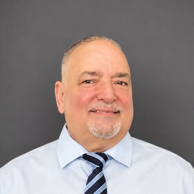 Staff member Jose Pepe Borges from b7b02cc87b50