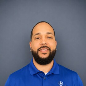 Staff member Robert Aguero from f172c1595b58