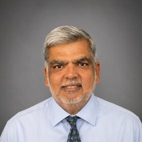 Staff member Abdel Yoda from b7b02cc87b50