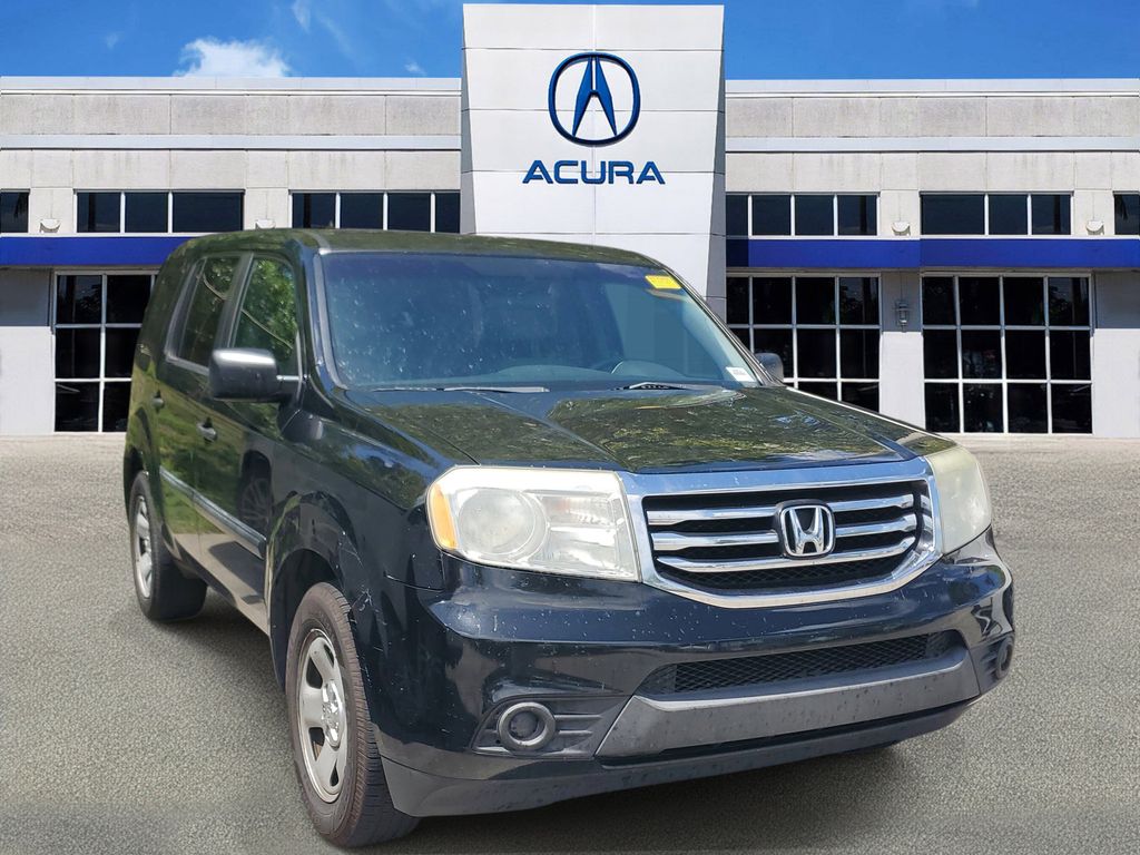 2012 Honda Pilot LX's photo