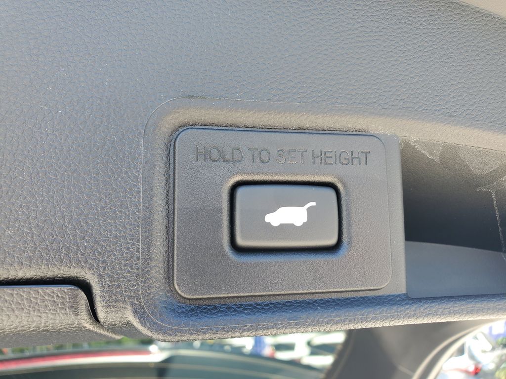 2025 Acura RDX Base - Photo 9